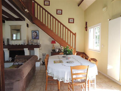 Maison - 138 m² - 5 pièces
