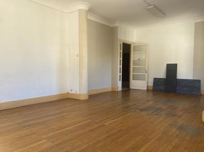 Appartement - 116 m² - 4 pièces