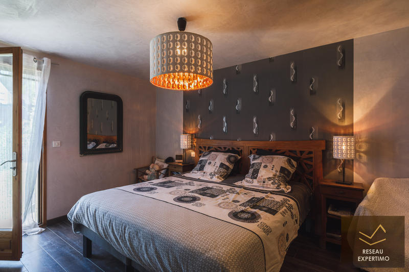 Maison - 175 m² - 6 pièces