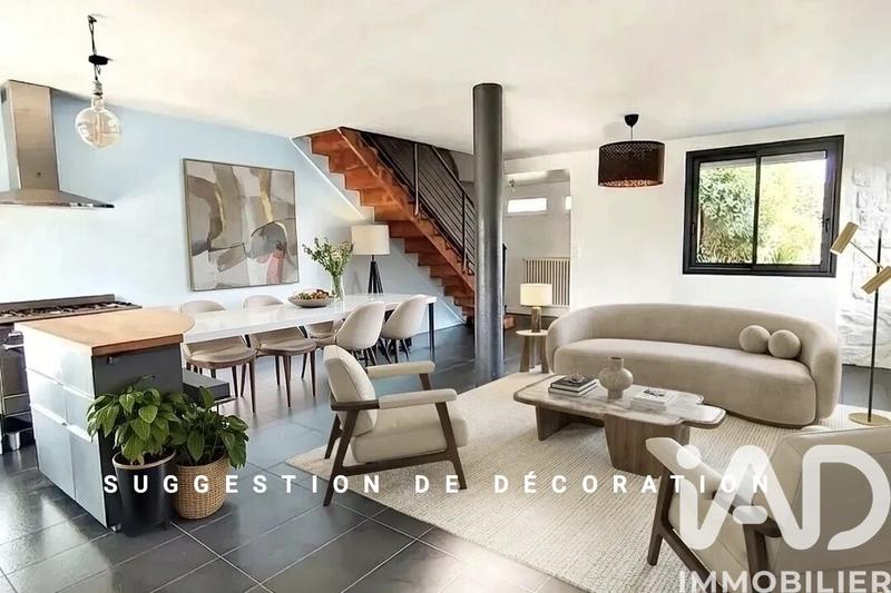 Maison - 94 m² - 4 pièces