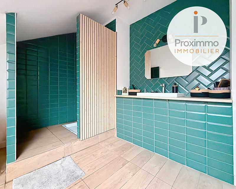 Maison - 184 m² - 7 pièces