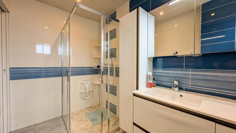 Maison - 111 m² - 5 pièces