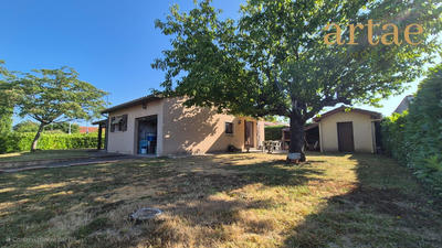 Maison - 90 m² - 4 pièces