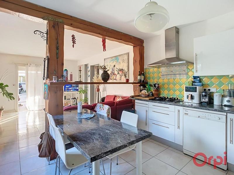 Maison - 295 m² - 12 pièces