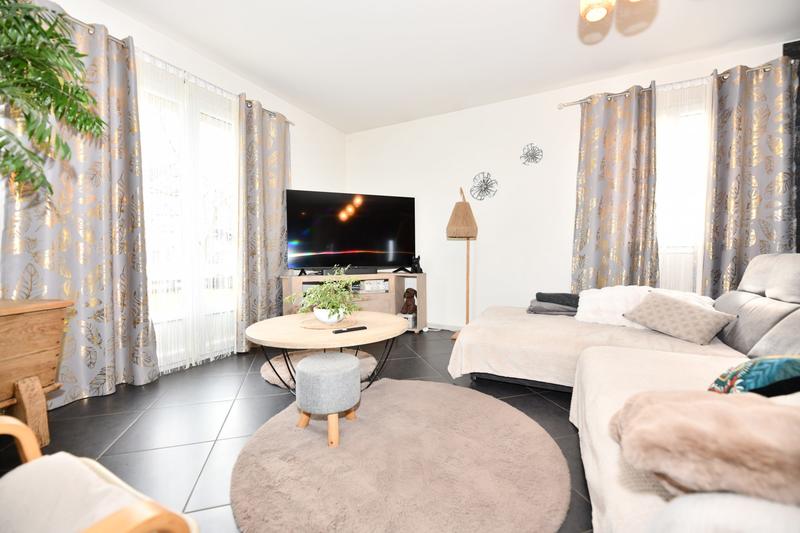 Maison - 144 m² - 5 pièces