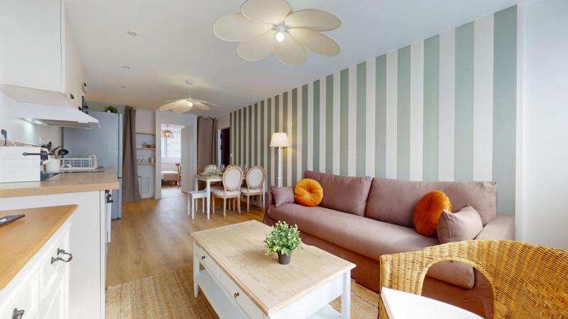 Appartement - 88 m² - 6 pièces