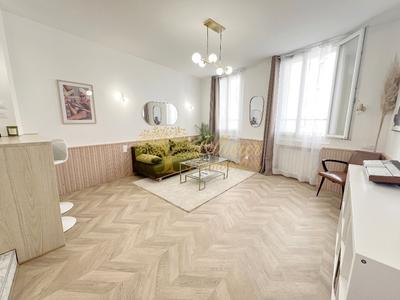 Studio - 28 m² - 1 pièce