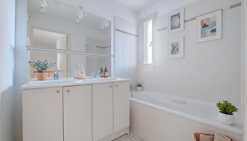 Maison - 88 m² - 4 pièces