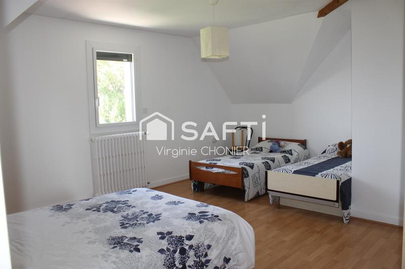 Maison - 256 m² - 6 pièces