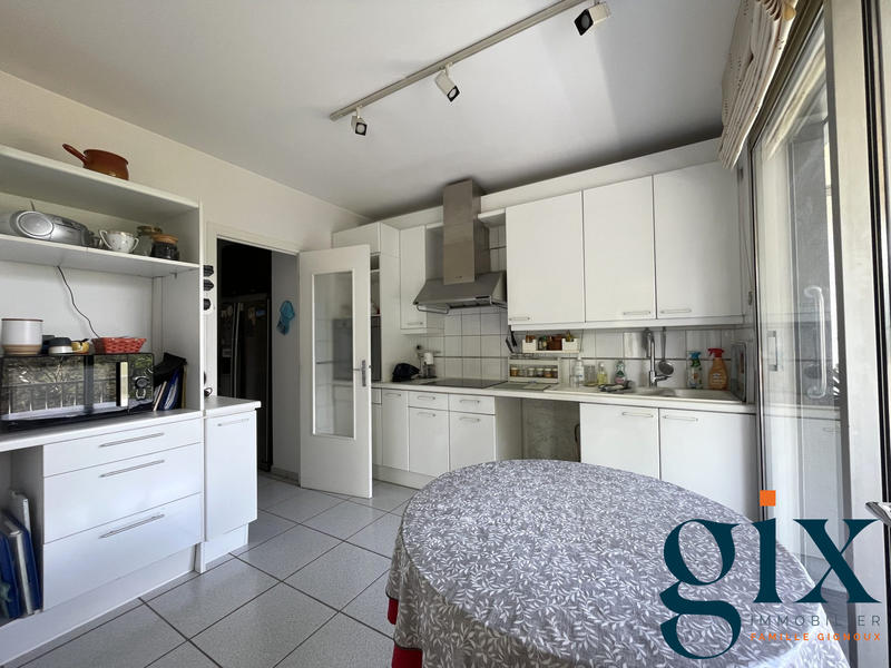 Appartement - 123 m² - 5 pièces