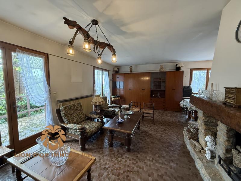 Maison - 92 m² - 5 pièces