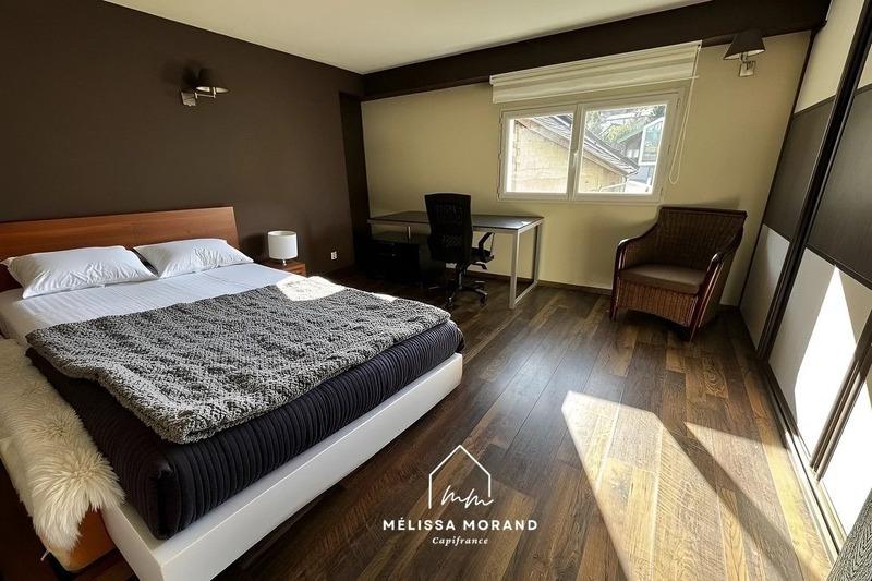 Loft - 285 m² - 5 pièces