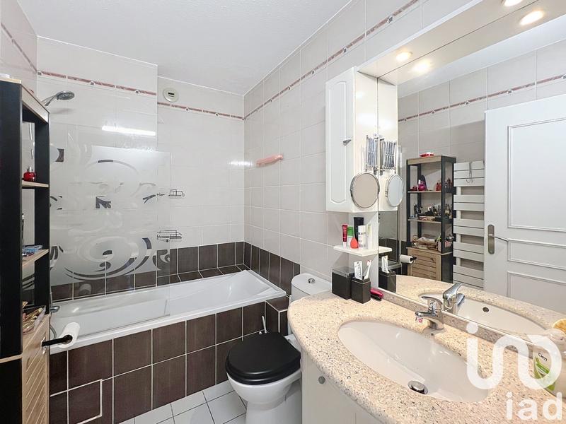 Appartement - 100 m² - 4 pièces