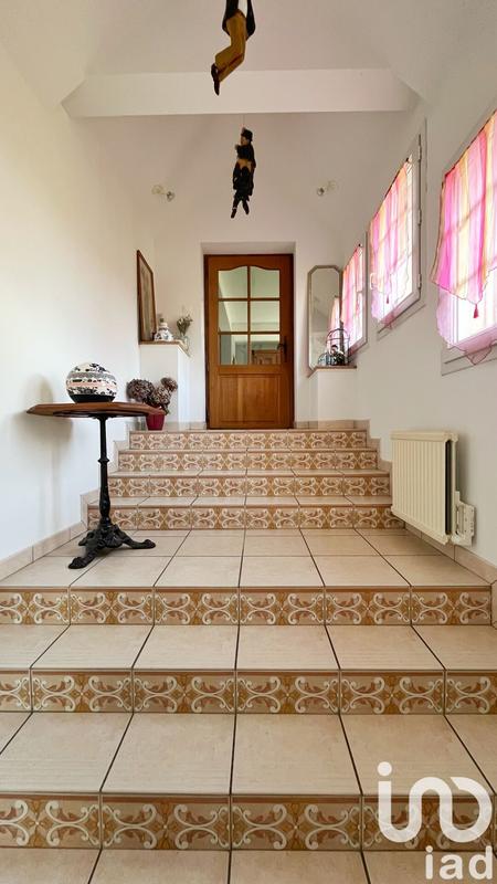 Maison - 198 m² - 7 pièces