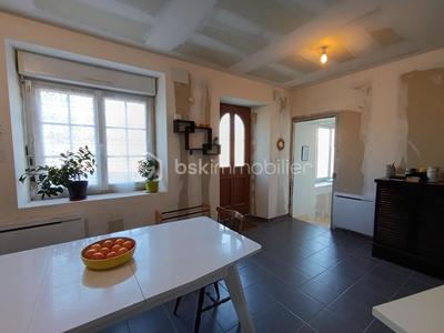 Maison - 108 m² - 4 pièces