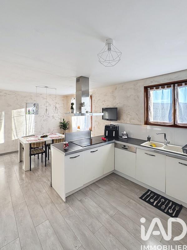 Maison - 165 m² - 7 pièces