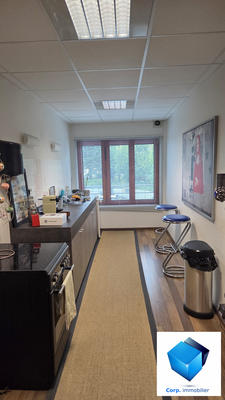 Local d'activités - 170 m²