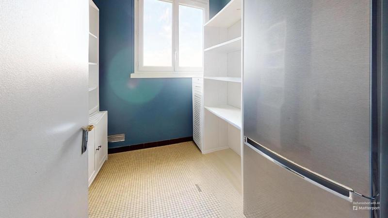 Appartement - 99 m² - 4 pièces