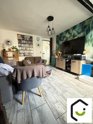 Maison - 100 m² - 5 pièces