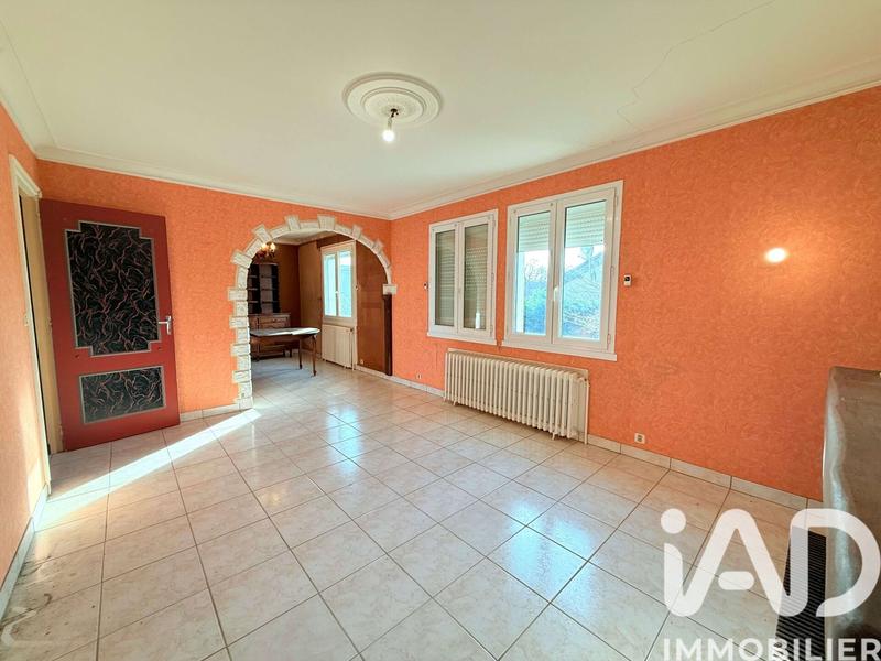Maison - 91 m² - 6 pièces