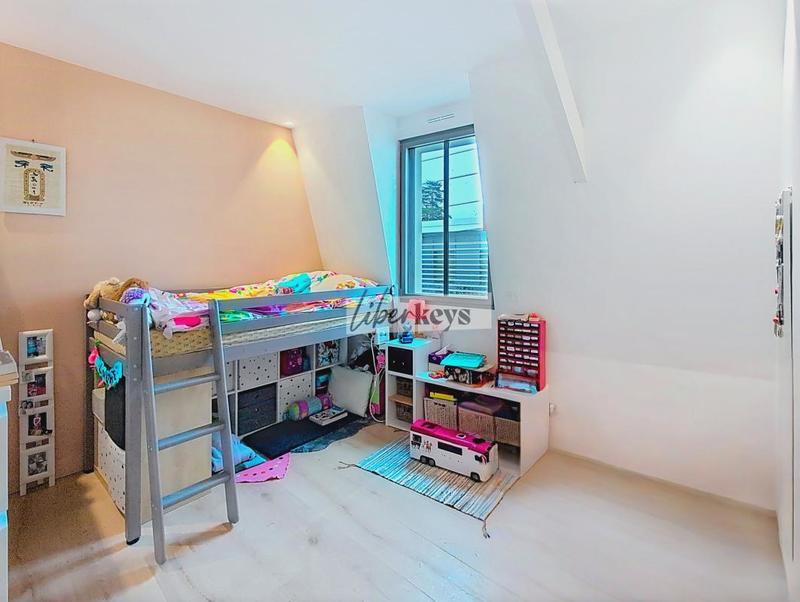 Maison - 145 m² - 6 pièces