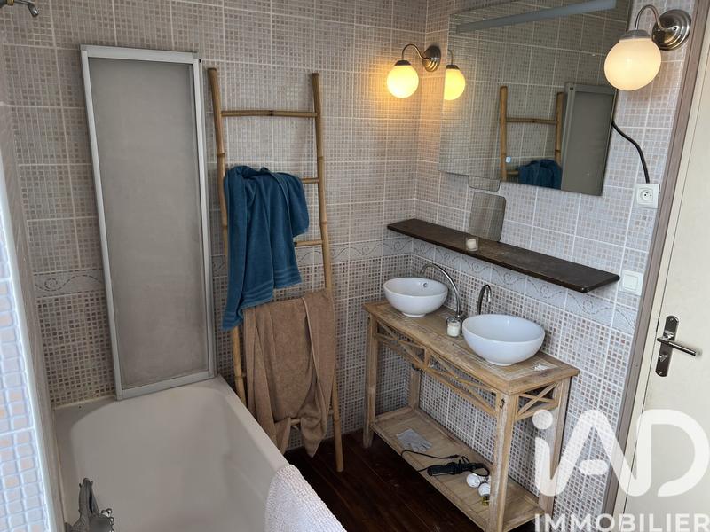 Maison de village - 236 m² - 7 pièces