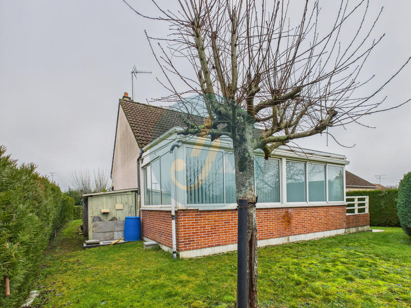 Maison - 105 m² - 4 pièces