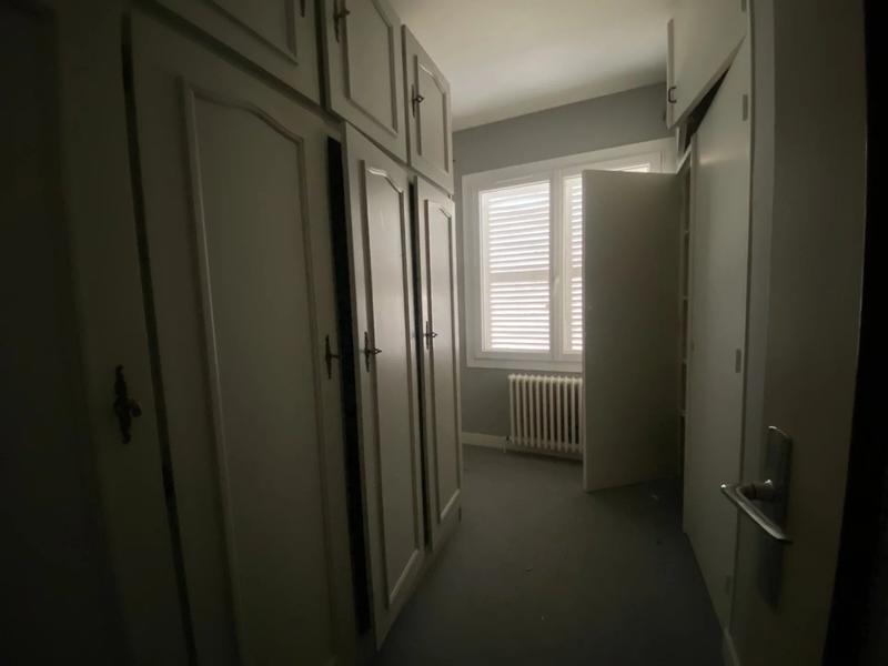 Maison - 270 m² - 10 pièces