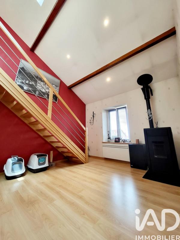 Maison - 220 m² - 7 pièces