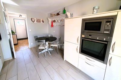 Maison - 92 m² - 4 pièces