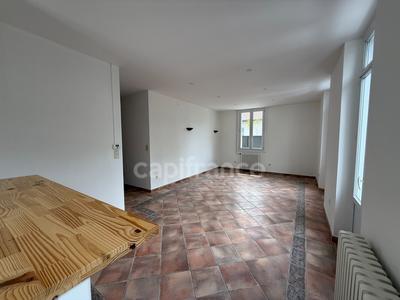 Appartement - 85 m² - 4 pièces
