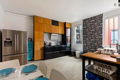 Chambre - 17 m² - 11 pièces