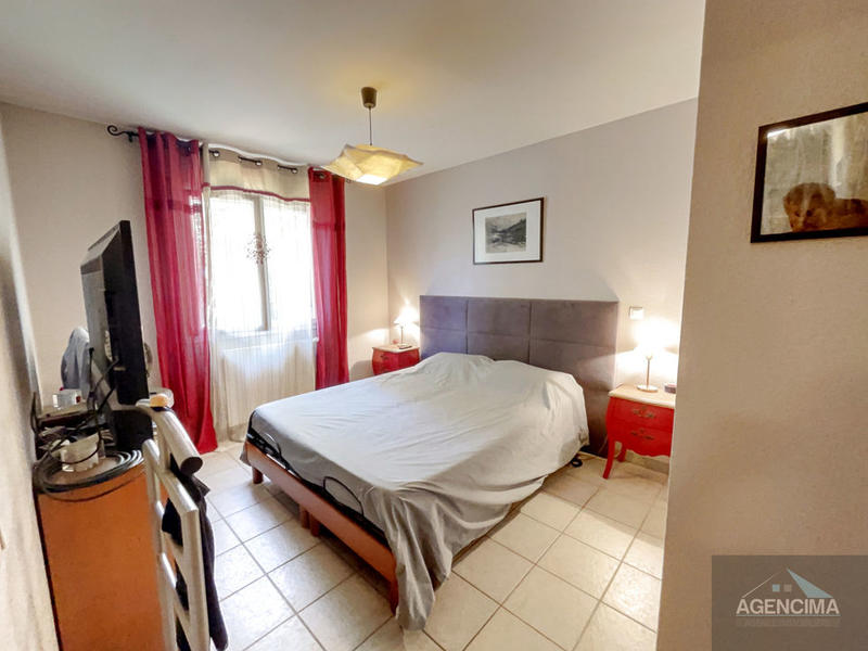 Villa - 120 m² - 5 pièces