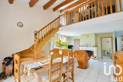 Maison - 92 m² - 4 pièces