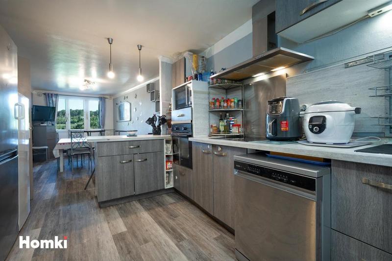 Maison - 84 m² - 5 pièces