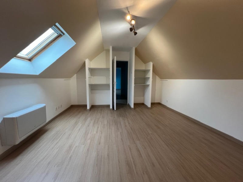 Maison - 121 m² - 7 pièces