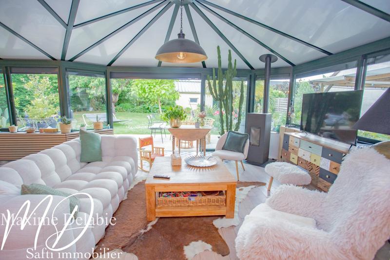 Maison - 180 m² - 8 pièces