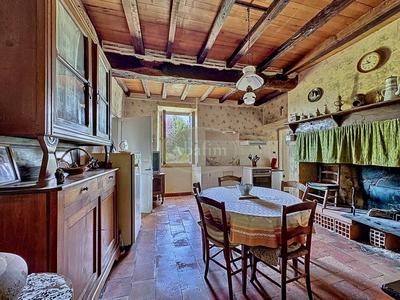 Maison - 190 m² - 8 pièces