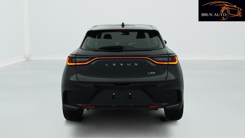 Lexus Lbx 2wd Business