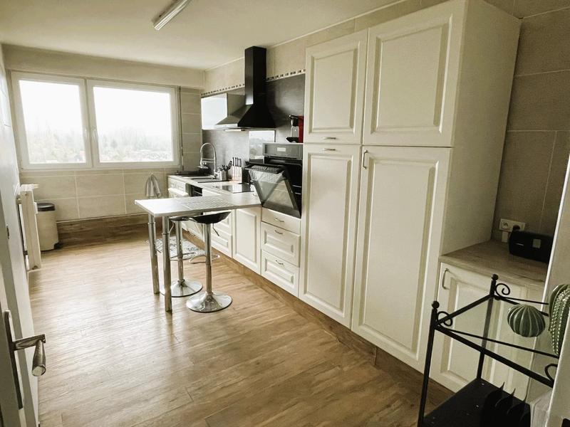 Appartement - 86 m² - 3 pièces