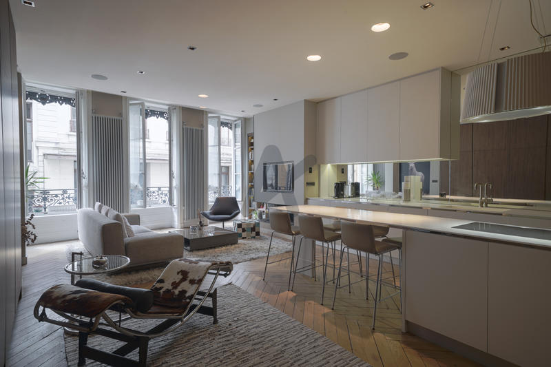 Appartement - 77 m² - 2 pièces