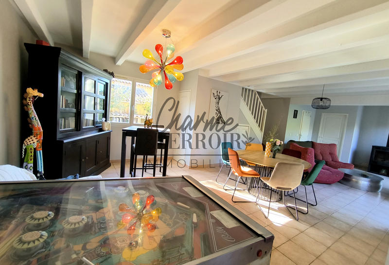 Maison - 100 m² - 4 pièces