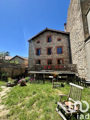 Maison - 250 m² - 5 pièces