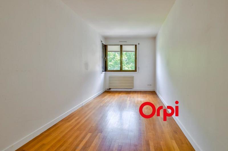 Appartement - 99 m² - 4 pièces