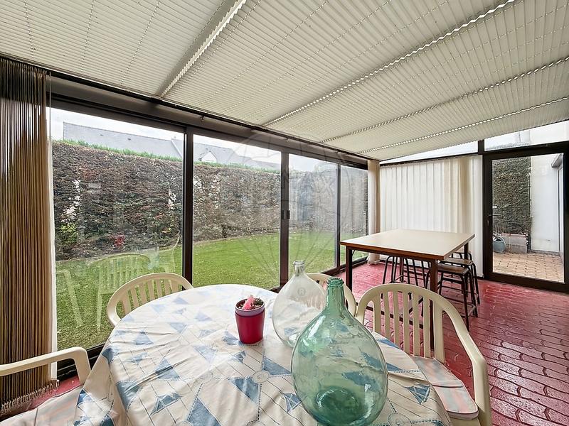 Maison - 95 m² - 5 pièces