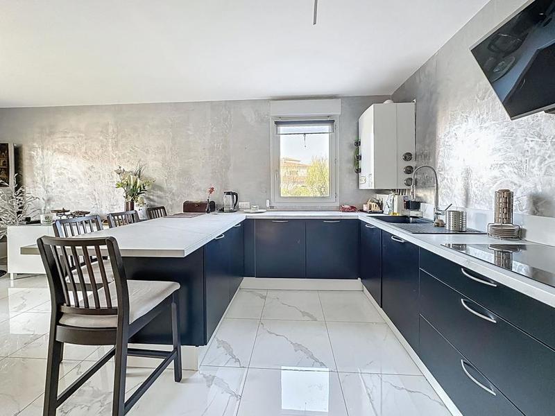 Appartement - 64 m² - 3 pièces