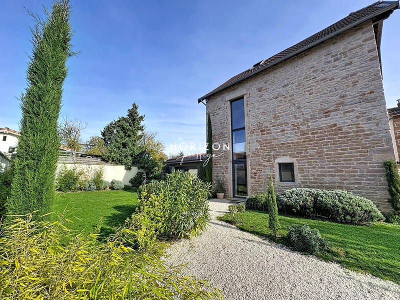 Maison ancienne - 145 m² - 7 pièces