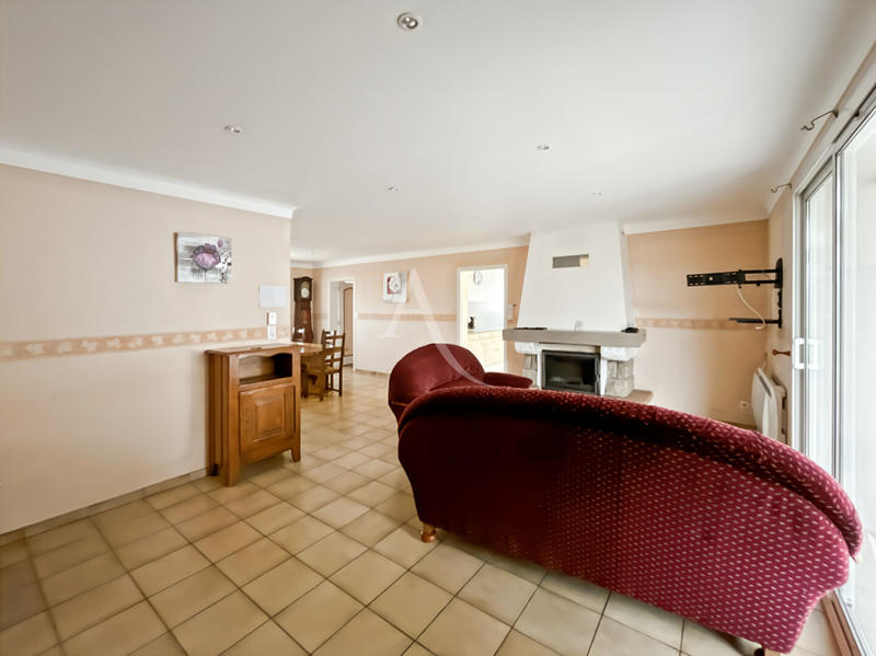 Maison - 121 m² - 5 pièces