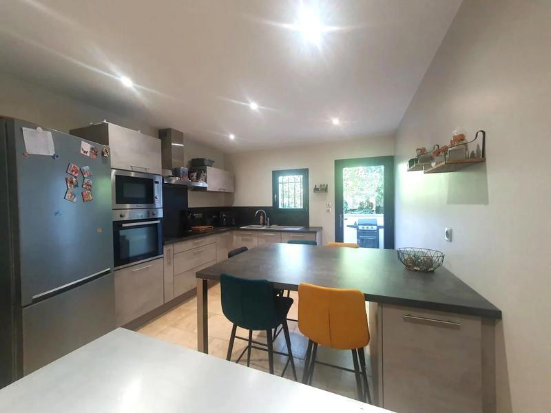 Maison - 123 m² - 5 pièces