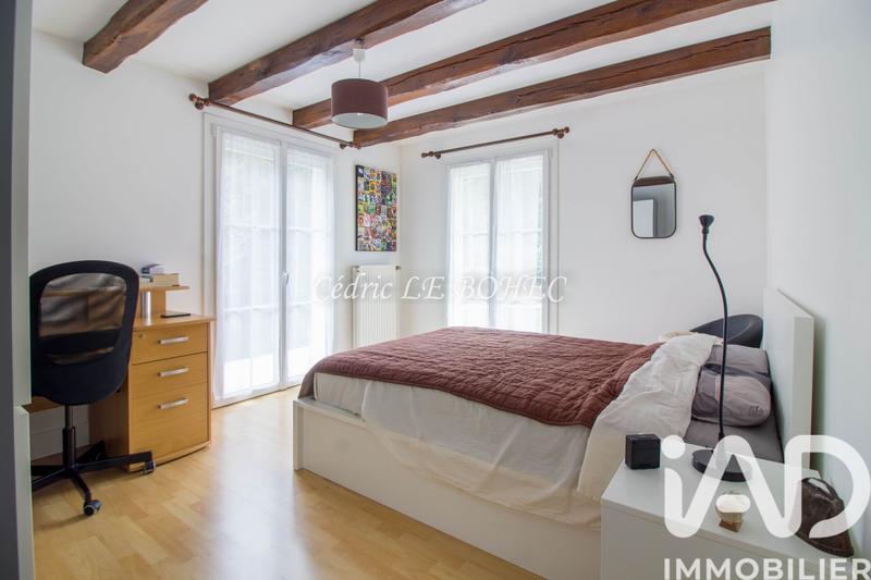 Maison - 198 m² - 8 pièces